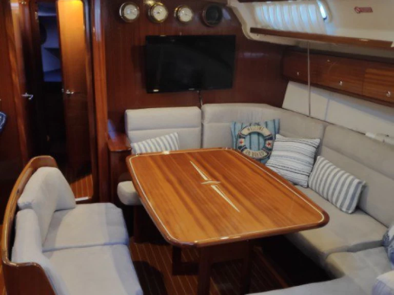 Pronájem Plachetnice v Ávdira -Bavaria Bavaria 44