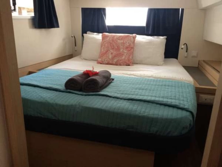 Fountaine Pajot Saona 47 jednotlivci a charterové společnosti v Belize City