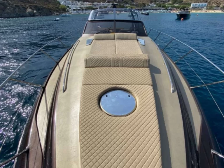 Pronájem jachty v Mykonos (City) -Princess Princess V55 na Samboatu