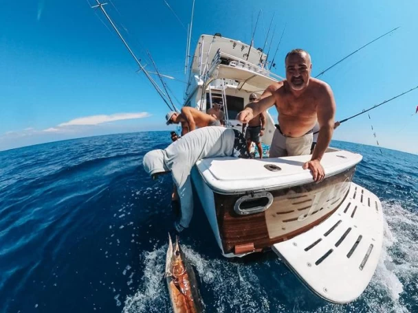 Pronájem lodi Marina Papagayo lákavé ceny Viking 50