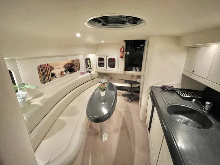 Pronajmout si Wellcraft Excalibur 38 v Le Barcarès