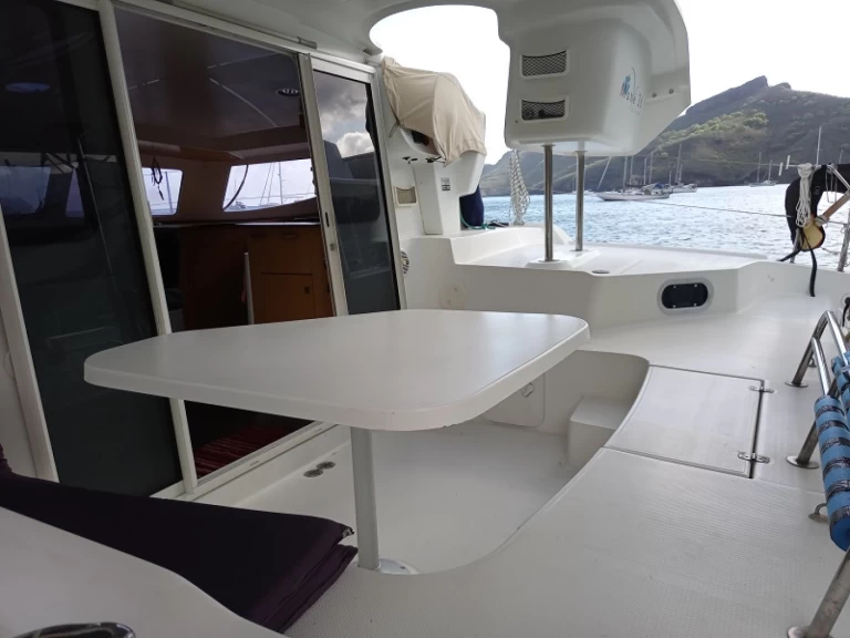 Pronájem jachty v Baie Taiohae -Fountaine Pajot Mahe 36 Evolution na Samboatu