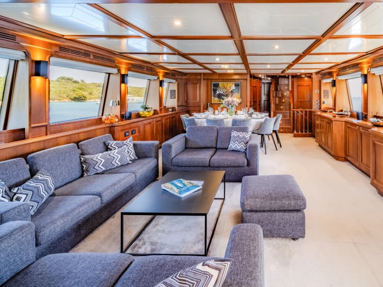 Pronájem jachty v Kaštel Gomilica - Motoryacht na Samboatu