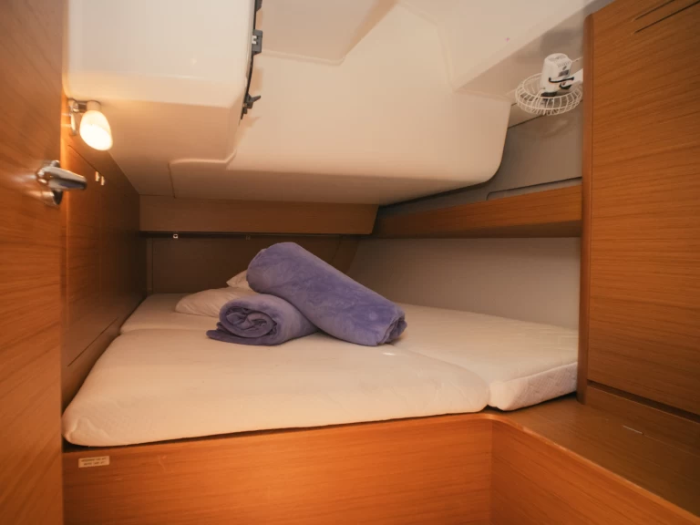 Pronajmout Plachetnice se skipperem či ne Dufour v Olbia