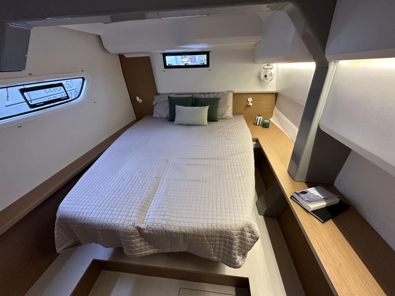 Pronajmout si Excess Excess 14 v Nettuno