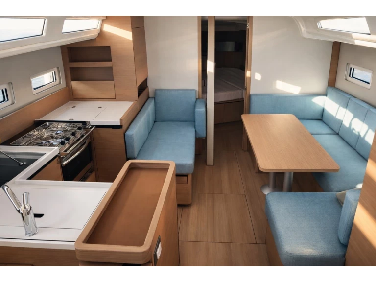 Pronájem lodi Nettuno lákavé ceny Sun Odyssey 410