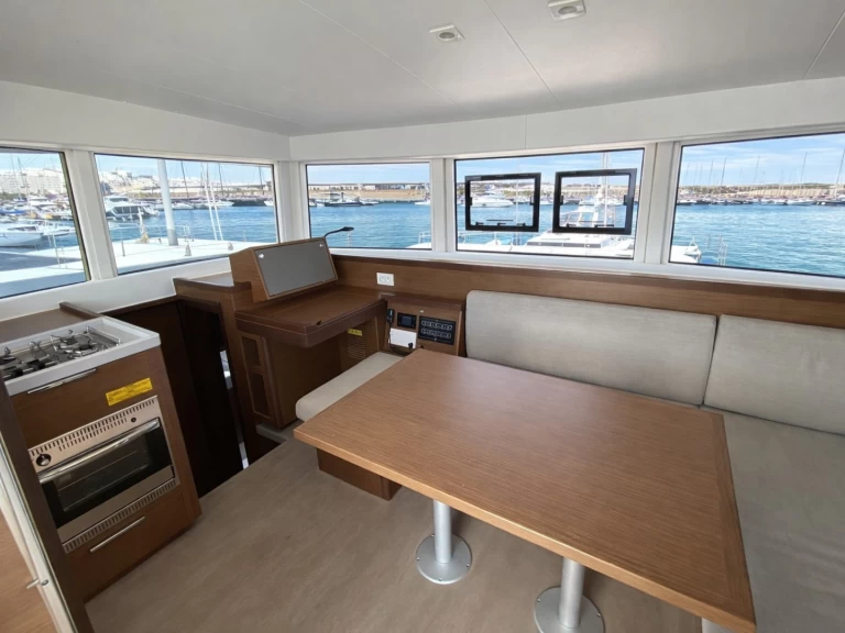 Pronájem jachty v Nettuno -Lagoon Lagoon 40 na Samboatu