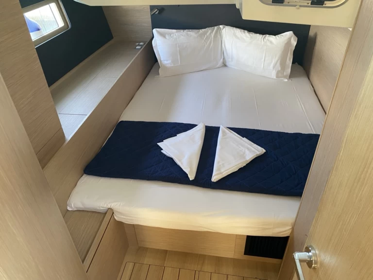 Pronajmout Plachetnice se skipperem či ne Bénéteau v Salerno