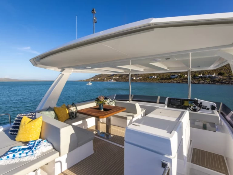 Pronájem Motorová loď v Cogolin -Leopard Leopard 46PC[G]