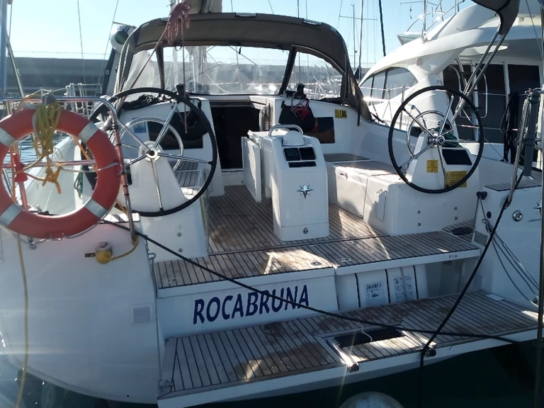 Pronájem lodi Jeanneau Sun Odyssey 410 v Palamos na Samboatu