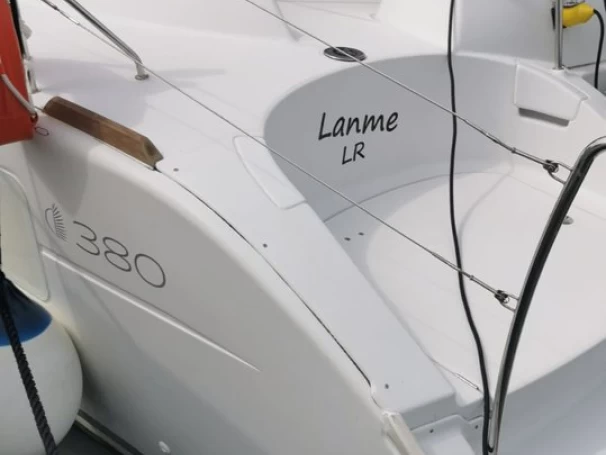 Pronájem lodi Propriano lákavé ceny Lagoon 380