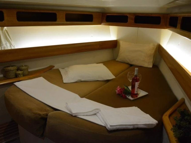 Pronájem Plachetnice Bavaria s licencí