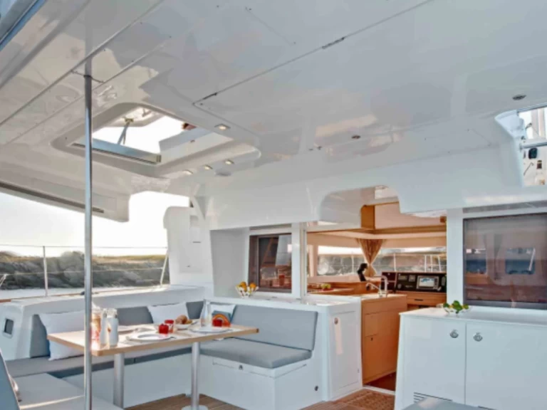 Pronájem jachty v Portofino -Lagoon Lagoon 450 F na Samboatu