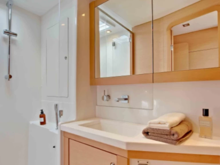 Pronajmout si Lagoon Lagoon 450 F v Portofino