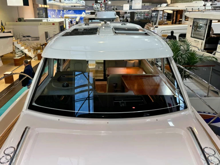 Pronájem jachty v Split -Nimbus Nimbus 305 Coupe na Samboatu