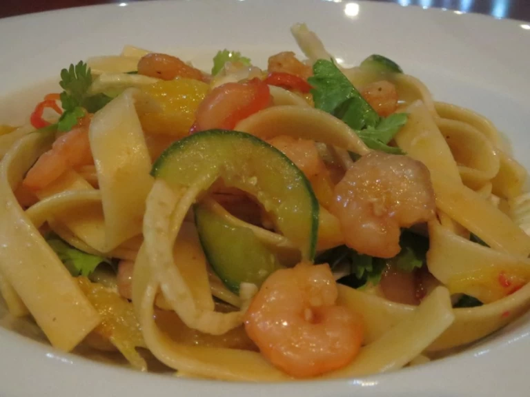 Pronajmout si  M/Y  Seven Spices v El Gouna