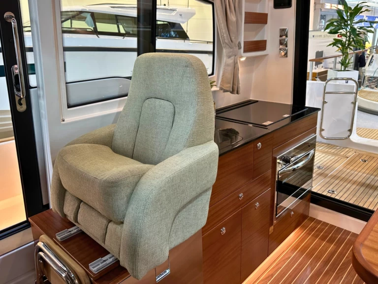 Pronájem jachty v Split -Nimbus Nimbus 305 Coupe na Samboatu