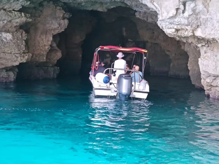 Pronájem Motorová loď v Cospicua -Yamaha Yamaha VX