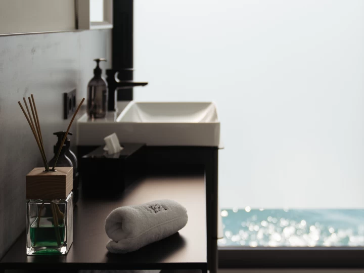 Pronajmout Říční loď se skipperem či ne HBY v Venice