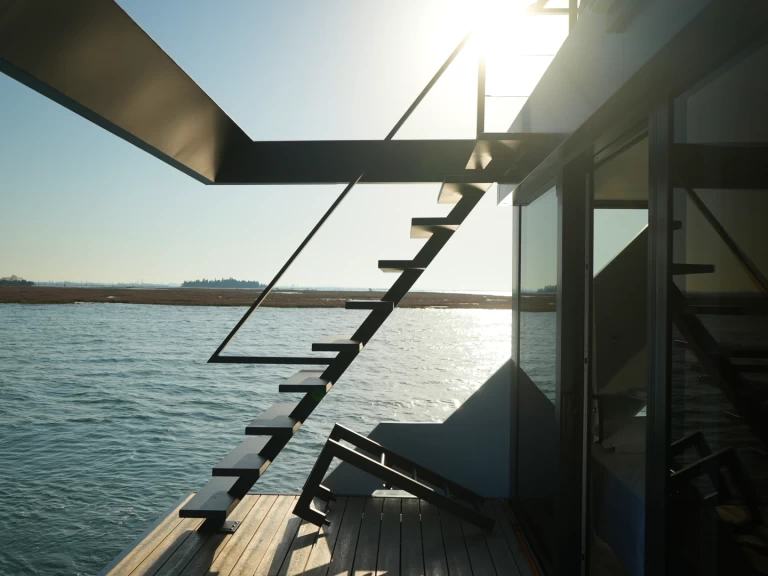 HBY 90 jednotlivci a charterové společnosti v Venice