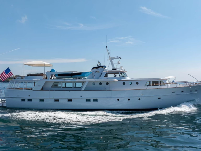 Pronajmout si Burger SOVEREIGN v La Romana