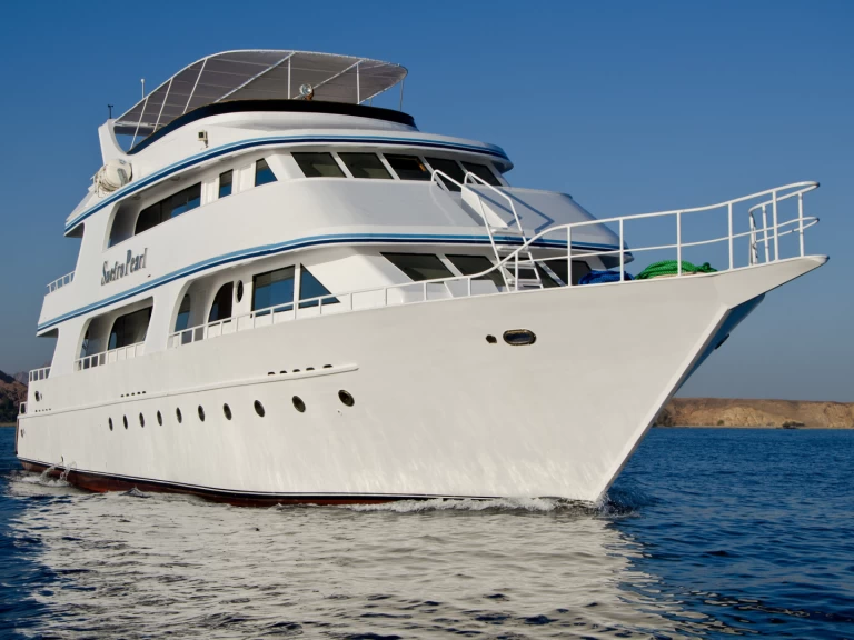 Pronájem Jachta  s licencí