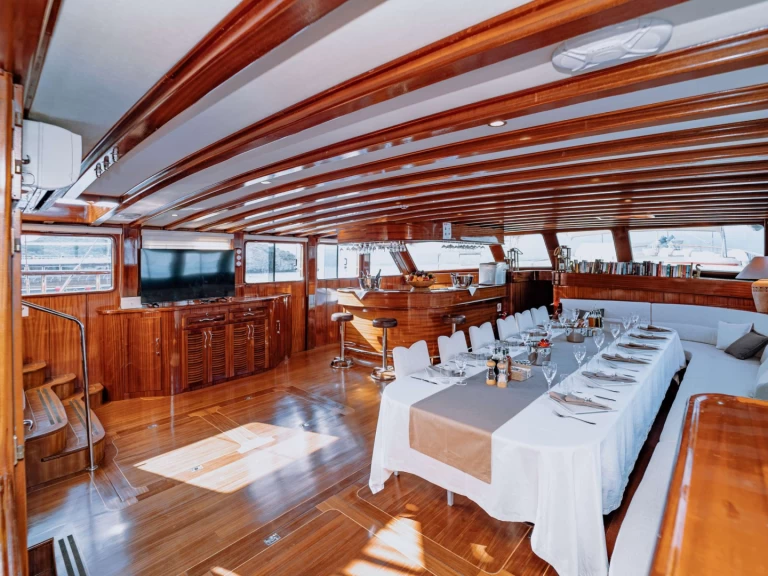 Pronajmout Jachta se skipperem či ne Custom Gulet-Motor Sailor v Fethiye