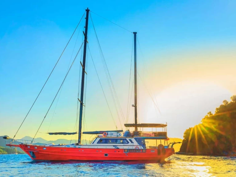  MIO VENTO jednotlivci a charterové společnosti v Marmaris