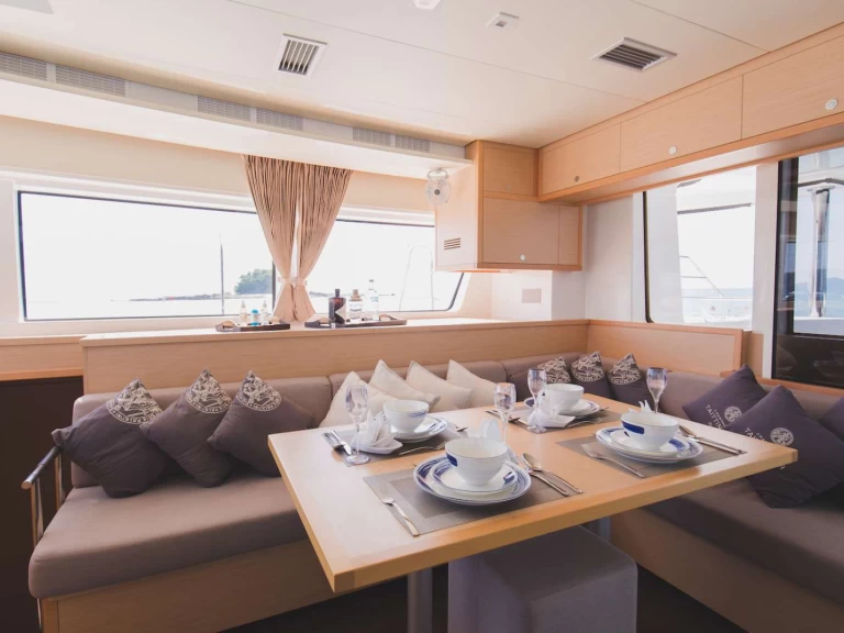 Pronajmout Jachta se skipperem či ne Lagoon v Phuket (City)