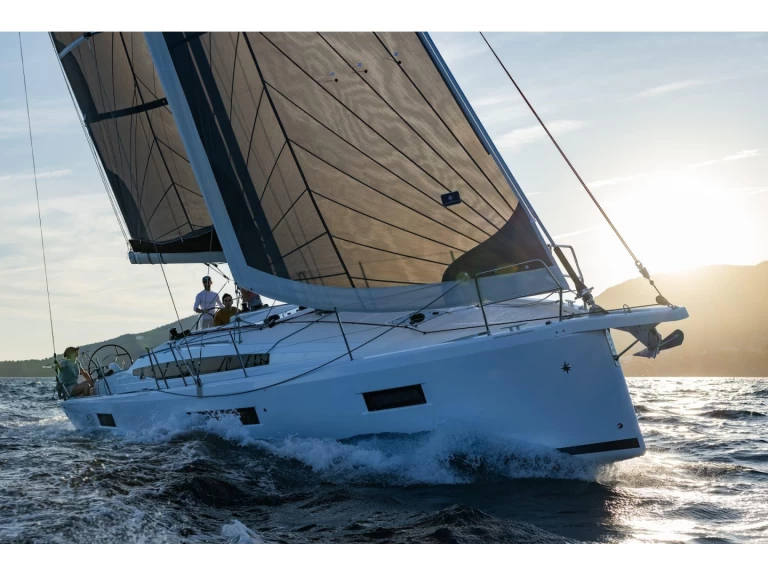 Pronajmout si Jeanneau Sun Odyssey 415 v Opatija