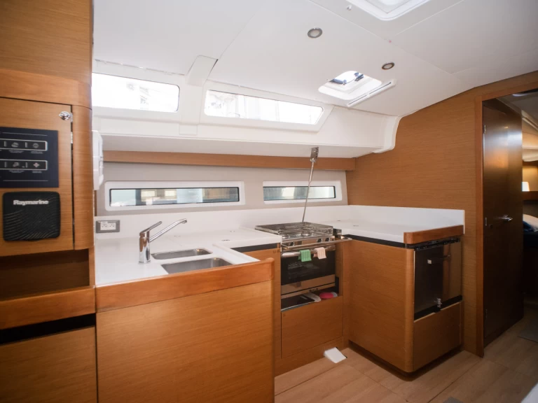 Pronájem lodi Jeanneau Sun Odyssey 490 v Olbia na Samboatu