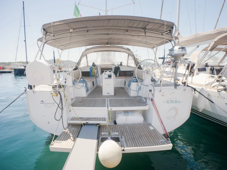 Pronájem lodi Jeanneau Sun Odyssey 490 v Olbia na Samboatu