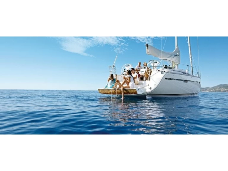 Pronajmout si Bavaria Cruiser 46 v Skiathos