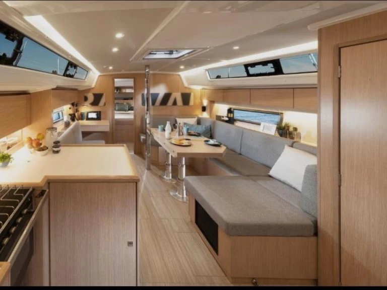 Pronájem jachty v Skiathos -Bavaria Bavaria C42 na Samboatu