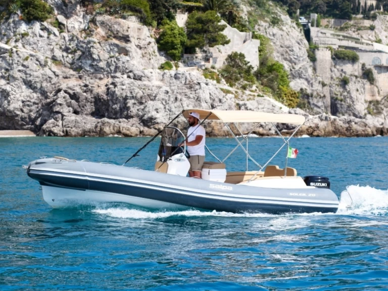 Pronajmout si Salpa Salpa Soleil 20 v Porto di Salerno