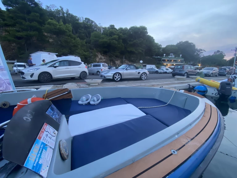 Pronájem jachty v Cagliari -Sonni vega Sport luxury na Samboatu