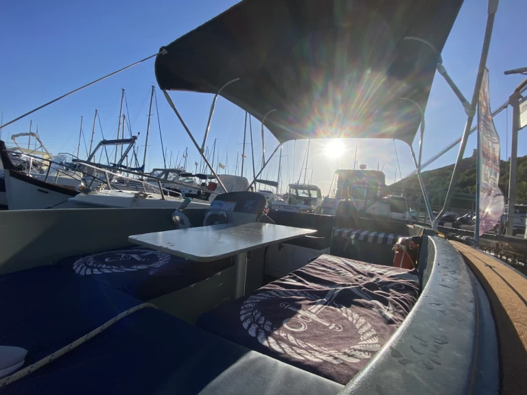 Pronajmout si Sonni vega Sport luxury v Cagliari