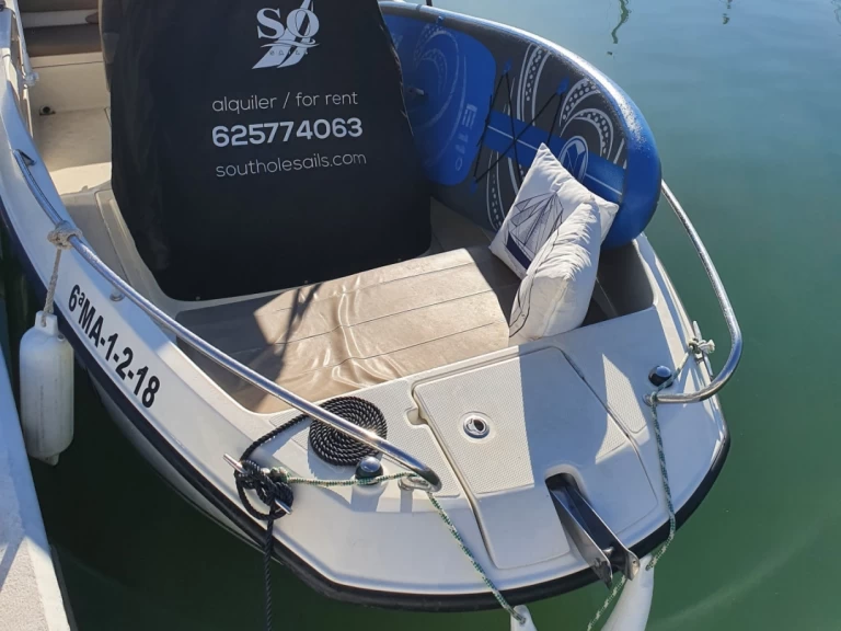 Quicksilver Activ 555 Open jednotlivci a charterové společnosti v Estepona