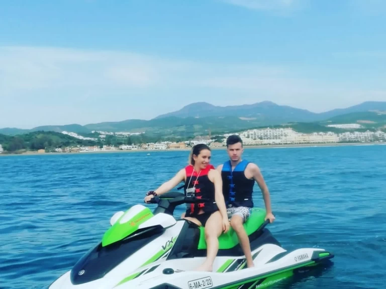 Pronájem lodi Yamaha Yamaha VX v Estepona na Samboatu