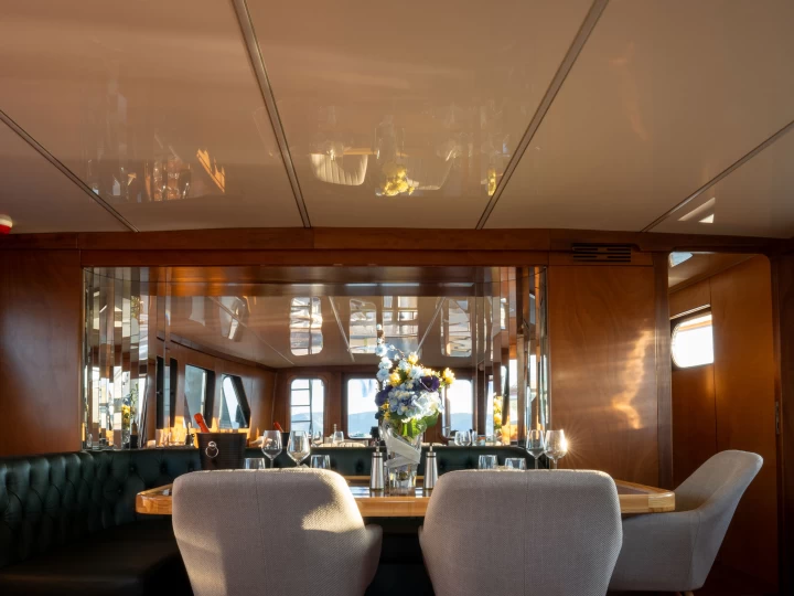 Pronájem Jachta Codecasa s licencí