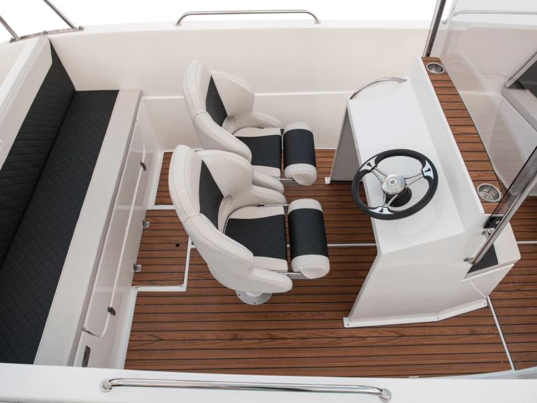 Pronájem lodi Mareti Open 500 Classic v San Antonio Port na Samboatu