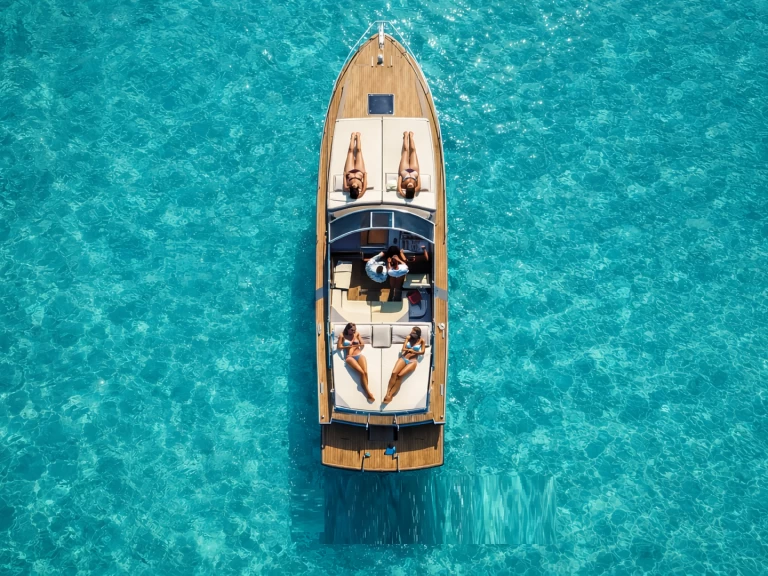 Pronájem Motorová loď v Sorrento -Itama Itama 38