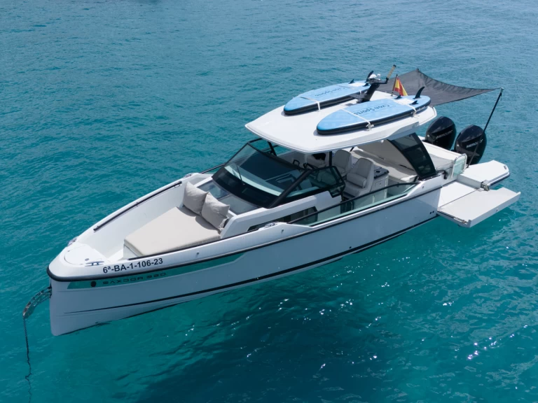 Pronájem lodi Saxdor Saxdor 320 GTO v Ibiza Town na Samboatu