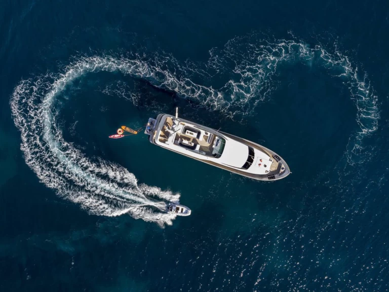 Pronájem Jachta v Palaio Faliro -Admiral Yachts Admiral 90