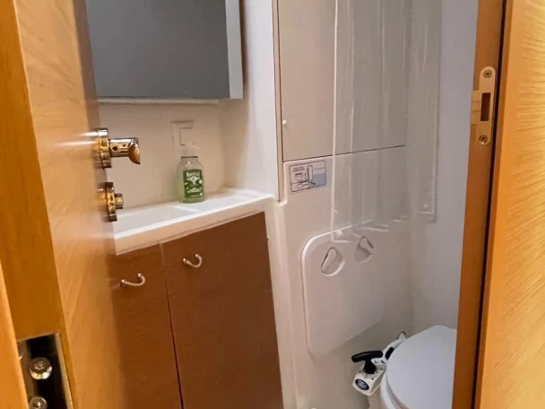 Pronájem Katamarán Excess s licencí