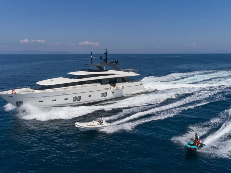 Pronájem lodi Sanlorenzo Sanlorenzo Yacht SL106 v Palaio Faliro na Samboatu