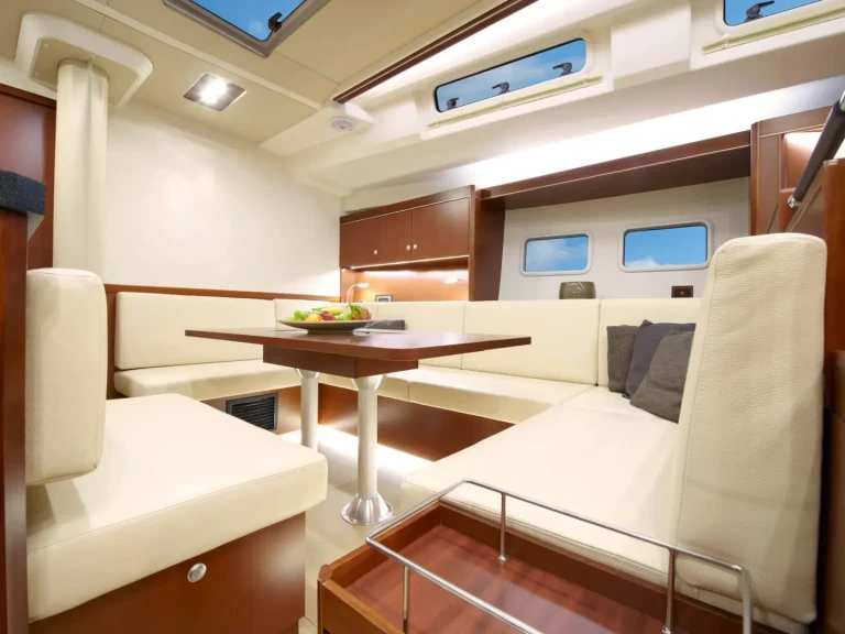 Plachetnice k pronájmu v Sukošan za nejlepší cenu