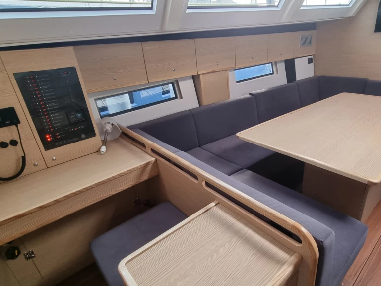 Pronajmout Plachetnice se skipperem či ne D&D Yacht v Trogir