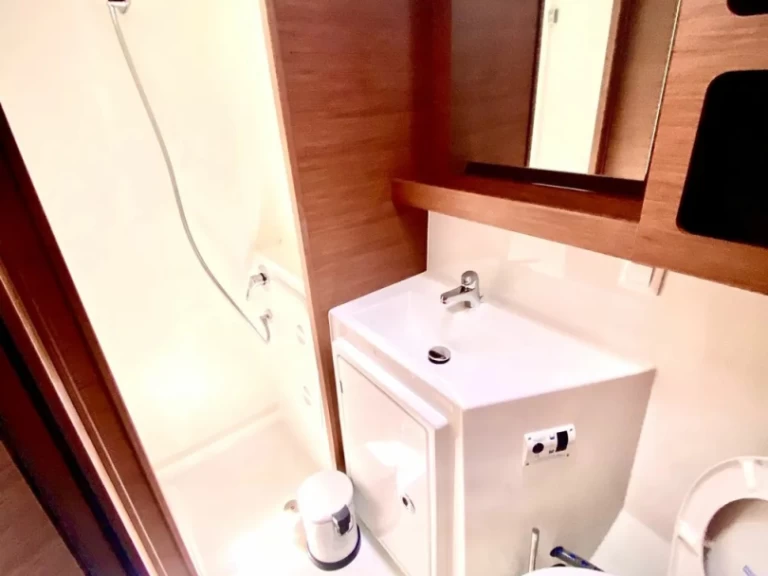 Katamarán k pronájmu v Palioúri za nejlepší cenu