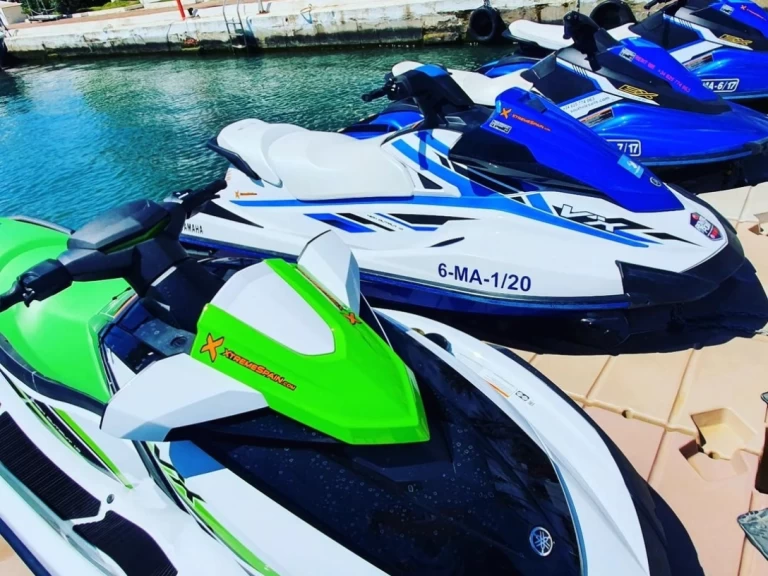 Pronájem lodi Yamaha Yamaha VX v Estepona na Samboatu